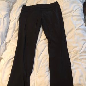 Lululemon yoga pants